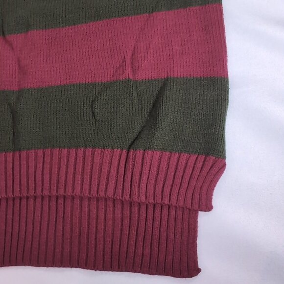 A Nightmare on Elm Street M Medium Spirit Striped Knit Sweater Red Halloween - Picture 6 of 12